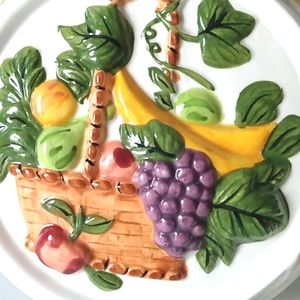 Daeware Vintage beautiful hand-painted ceramic fruit plaque